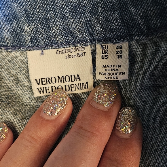 Vero Moda Blue Jean Jacket Wrap Style - Picture 2 of 3